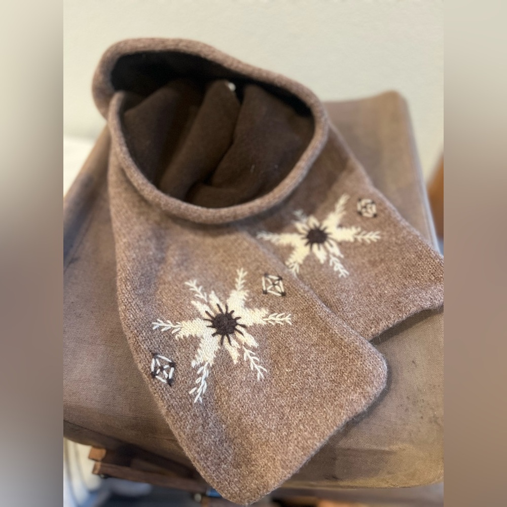 Embroidered Wool Blend Fleece Lined Scarf Snowflake Alpine Knit Winter